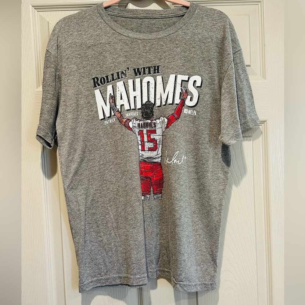 ROLLN W/ MAHOMES | Patrick MAHOMES Kansas City Chiefs tee UNISEX